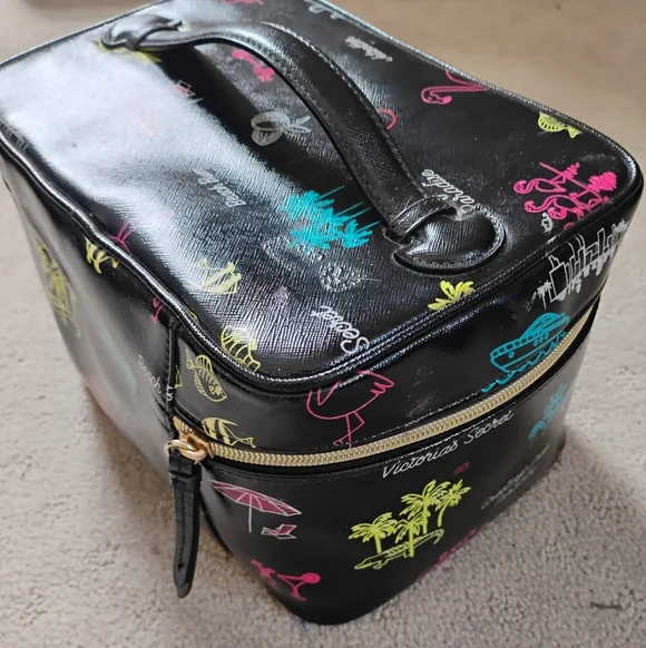 Victoria's Secret Makeup Bag - Picture 2 of 5